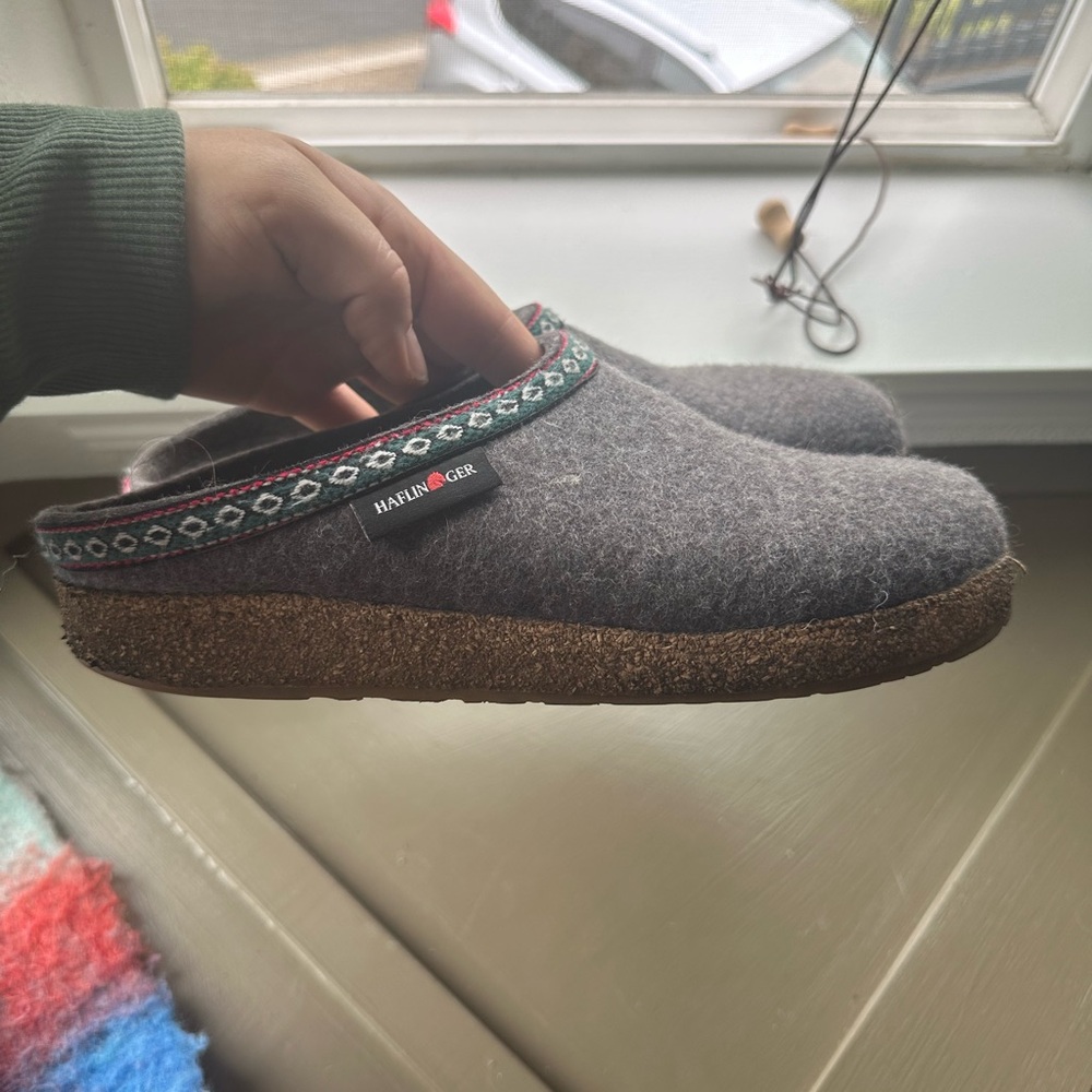 Haflinger Charcoal Wool Slippers with Patterned Trim W10